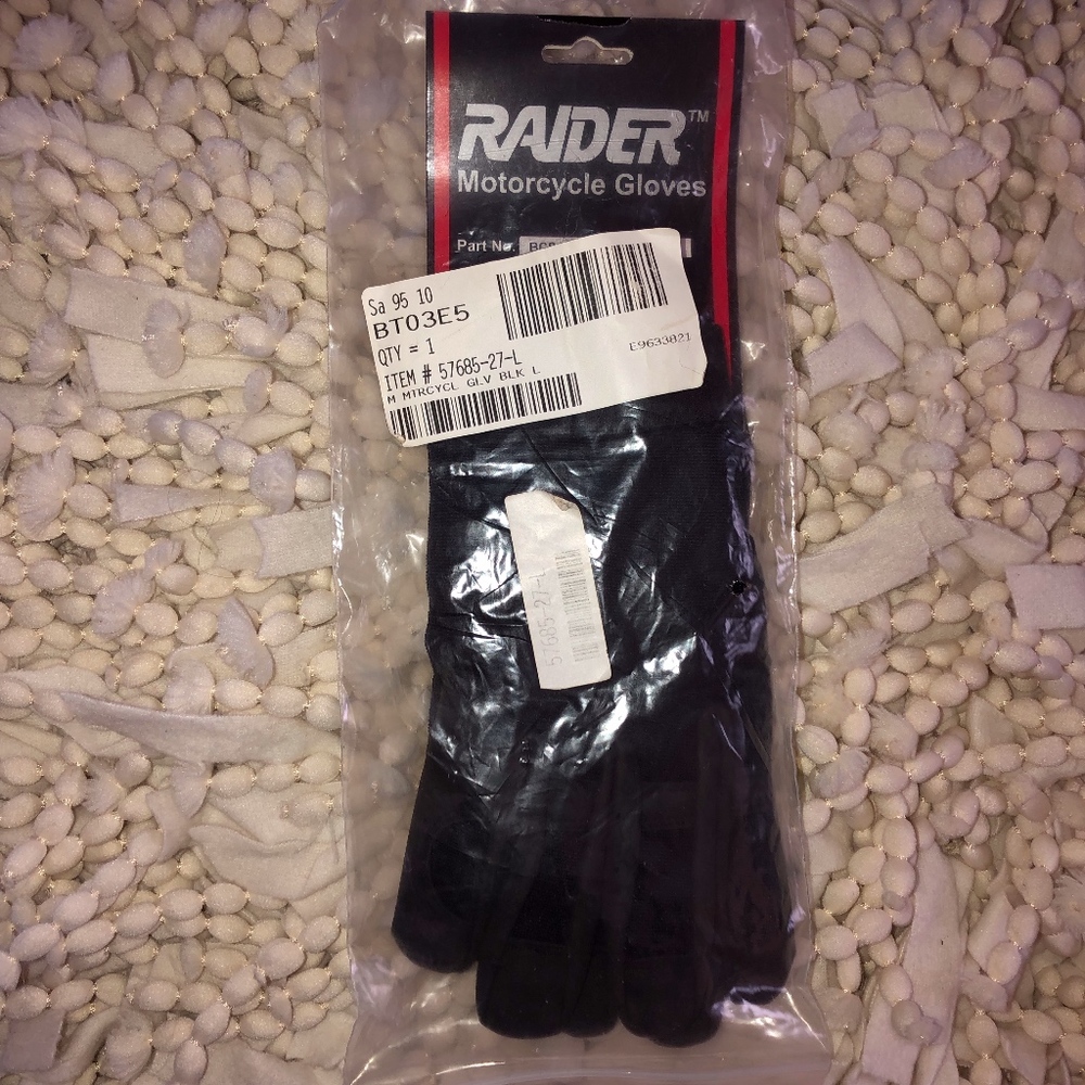 RAIDER black motorcycle glove/New in bag